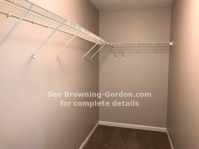Foto del edificio - 6753 Ascot Dr