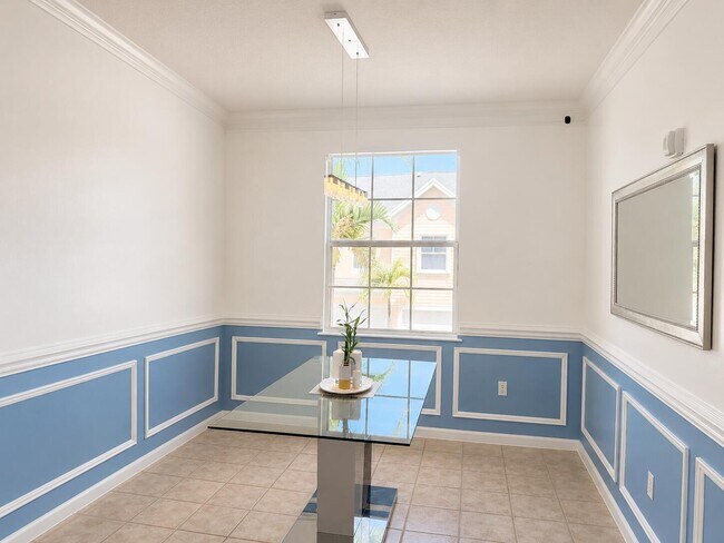Building Photo - 224 Murcia Dr