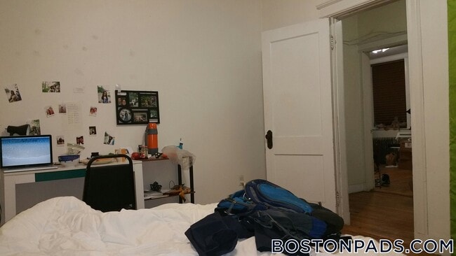 Foto del edificio - 56 Queensberry St