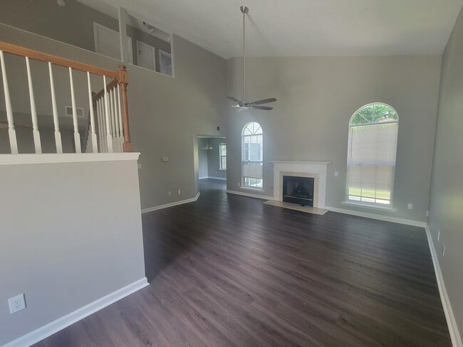 Building Photo - 779 Liberty Hill Dr