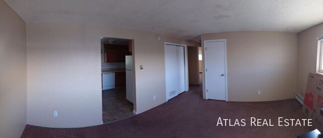 Building Photo - 920 Bishop Ct