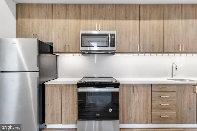 Foto del edificio - 525 N 41st St