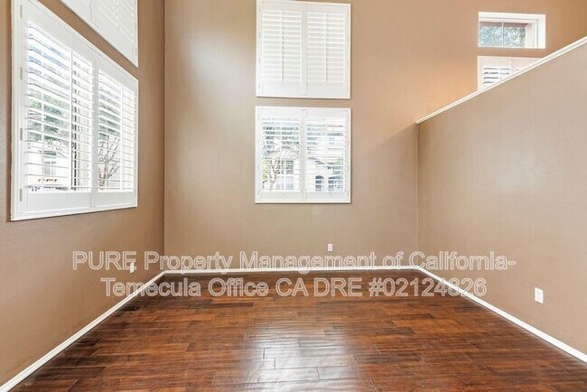 Foto del edificio - 33670 Willow Haven Ln