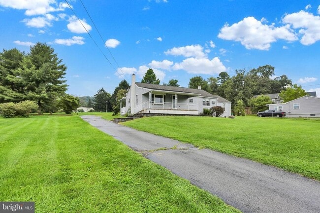 Building Photo - 36 Antietam Rd