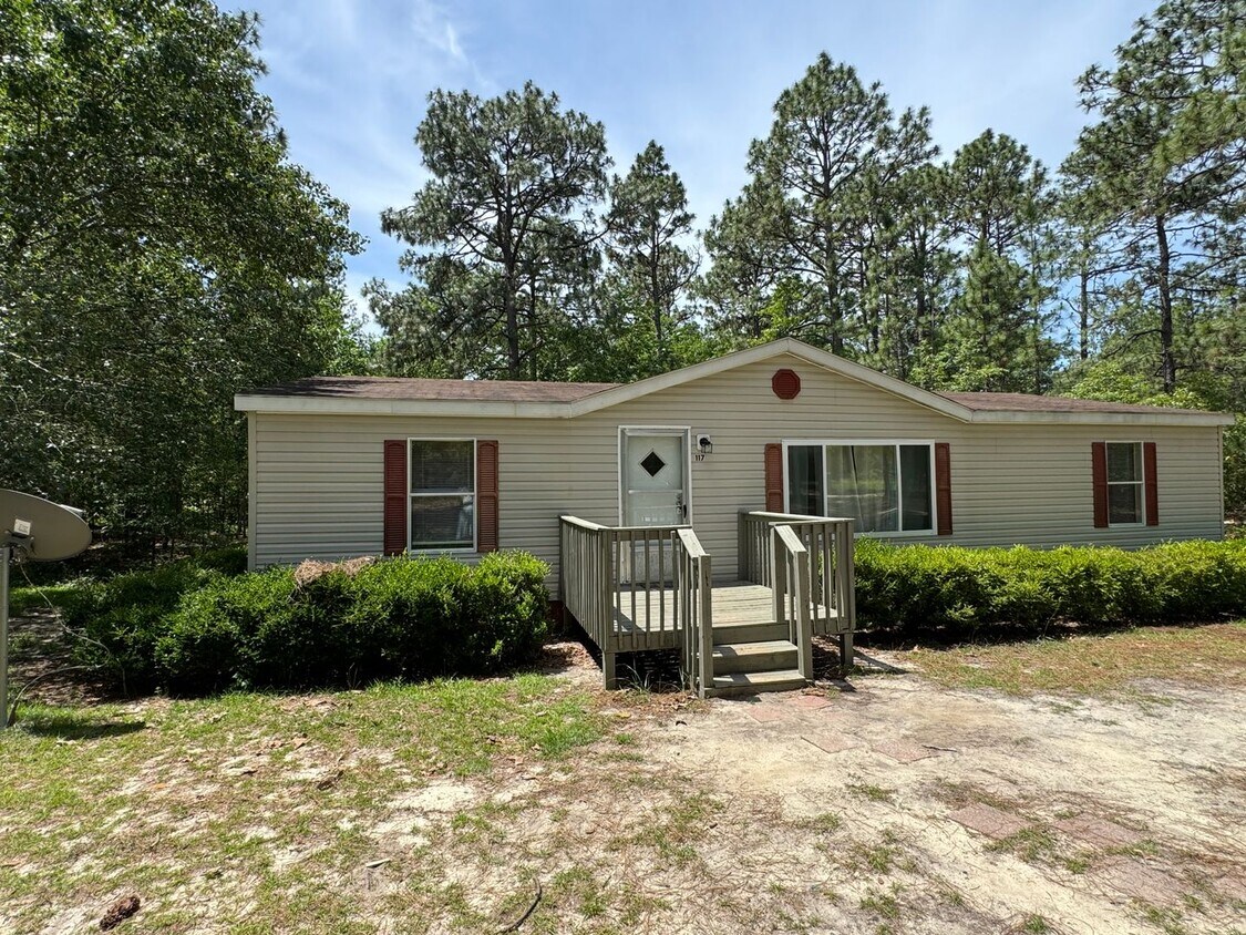 117 Coachmans Way, Carthage, NC 28327 House Rental in Carthage, NC