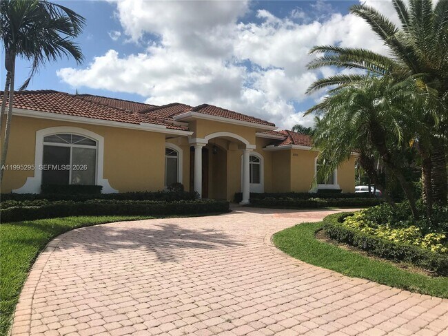 Foto del edificio - 8750 SW 164th St