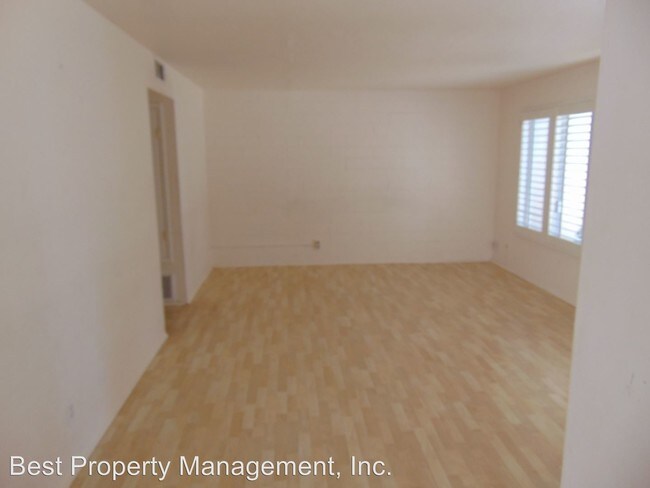 Building Photo - 32976 Great Salt Lake Dr