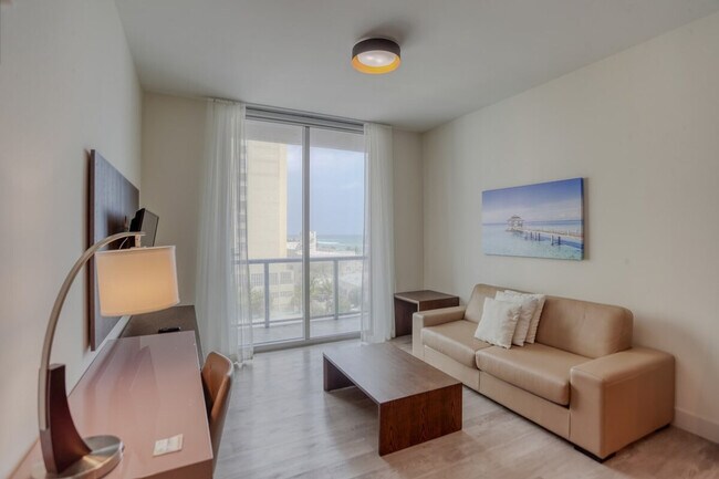 Foto del edificio - 777 N Ocean Dr