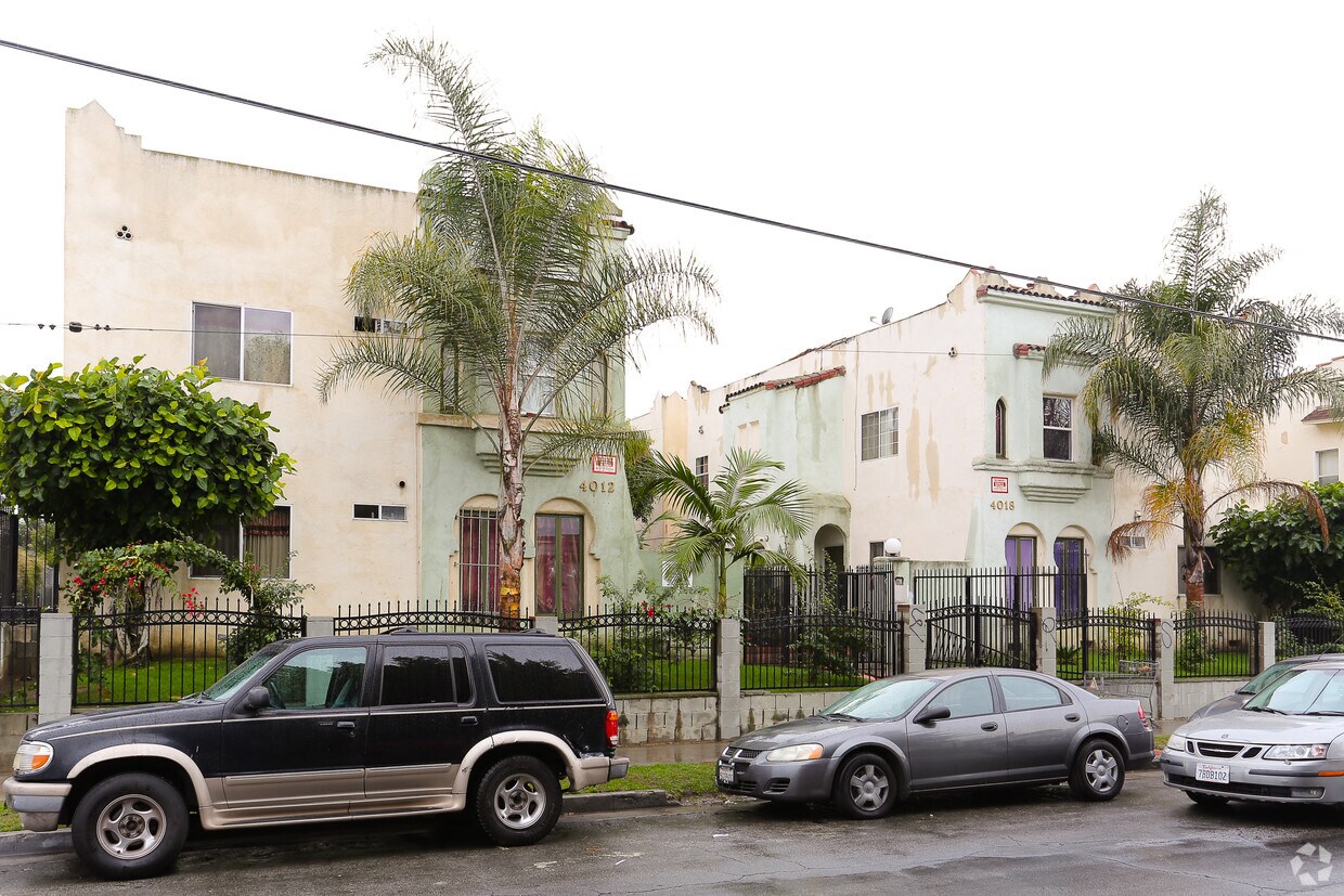 Foto del edificio - 4012 Montclair St