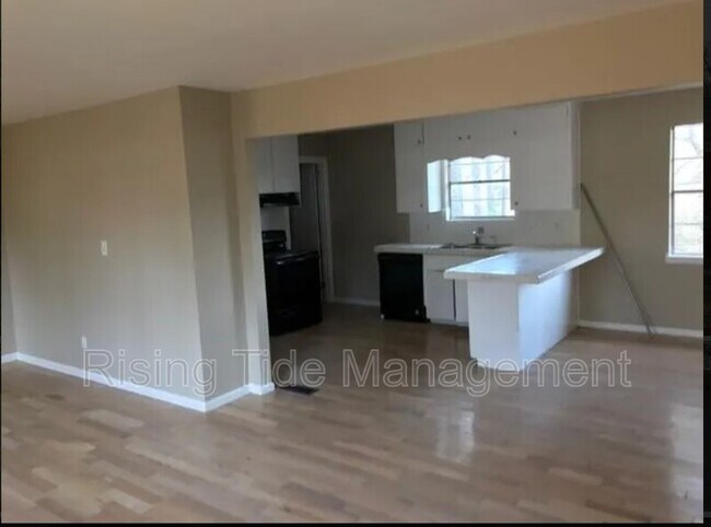 Foto del edificio - 245 Tanglewood Cir NE