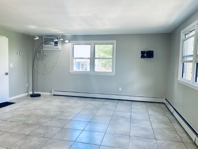 Foto del edificio - 28 Kenilworth Rd