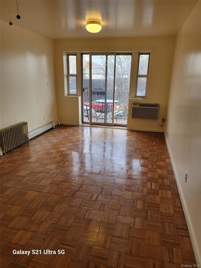 Foto del edificio - 48-82-82 37th St