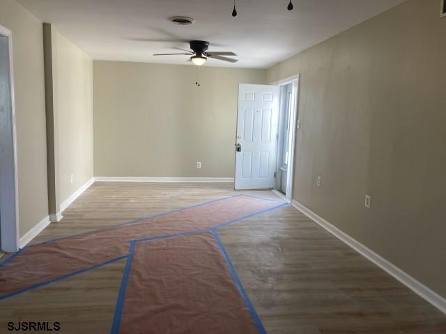 Building Photo - 6405 Newport Ct