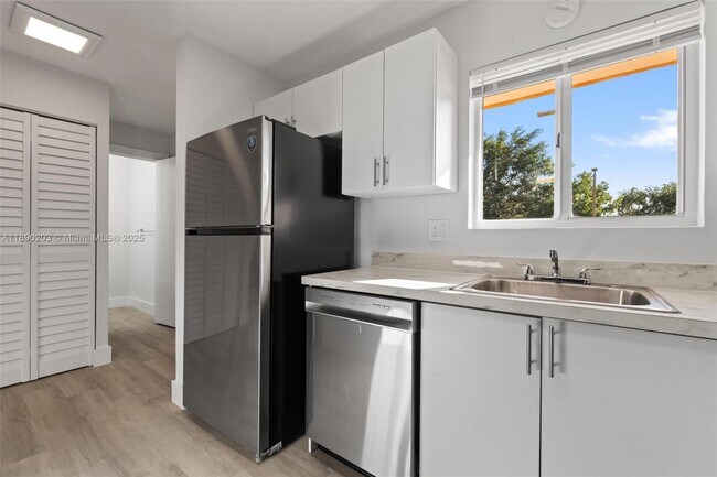 Foto del edificio - 6255 SW Kendale Lakes Cir