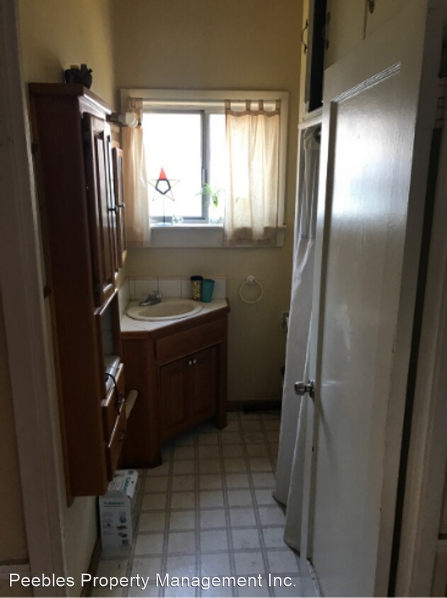 Foto del edificio - 3 br, 2 bath House - 918 Alder St