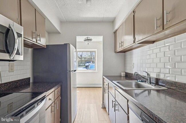 Photo - 280 Bridgewater Rd Apartment