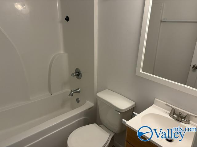 Building Photo - 411 South St