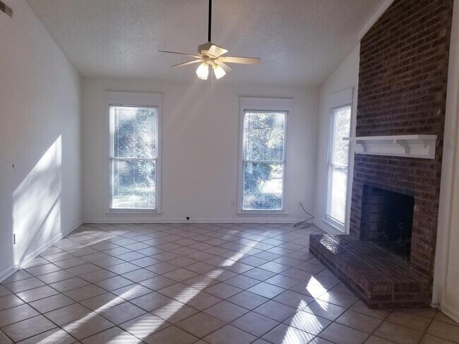 Building Photo - 3435 Teversham Ln