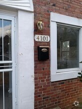Building Photo - 4101 Kinsway