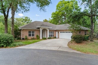 Building Photo - 4301 Hidden Lakes Dr