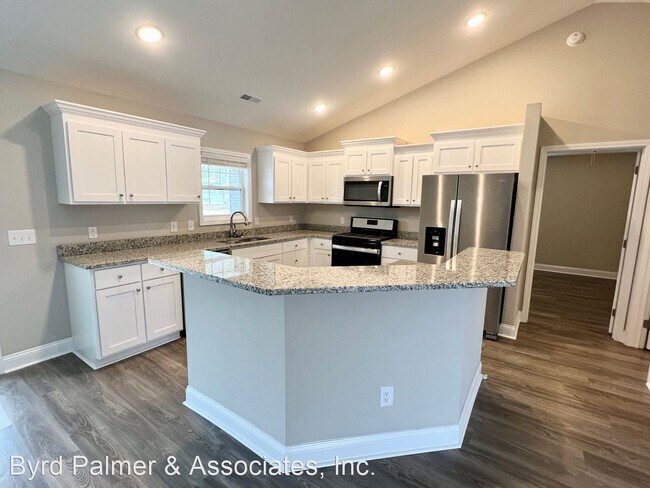 Building Photo - 3 br, 2 bath House - 4213 Rockwood Drive