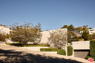 Building Photo - 1822 Marcheeta Pl