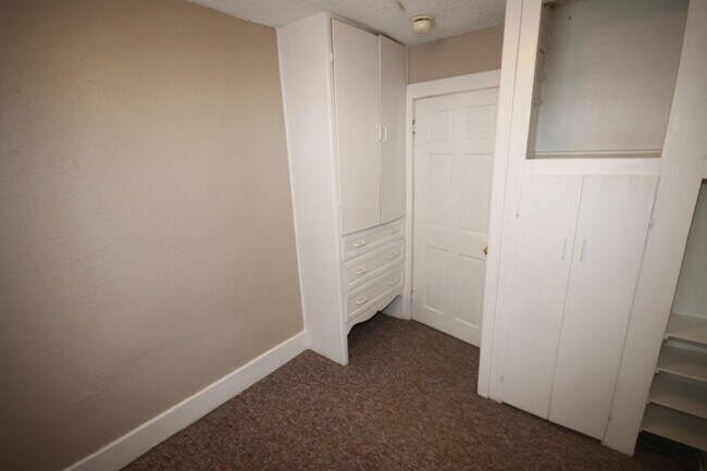 Foto del edificio - Nice 2 Bedroom 2 Bath Home on South Side DSM