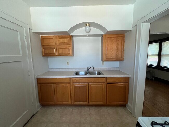 Foto del edificio - 4573 S Lake Dr