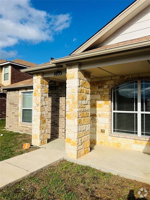 Building Photo - 1035 Hamilton Ln
