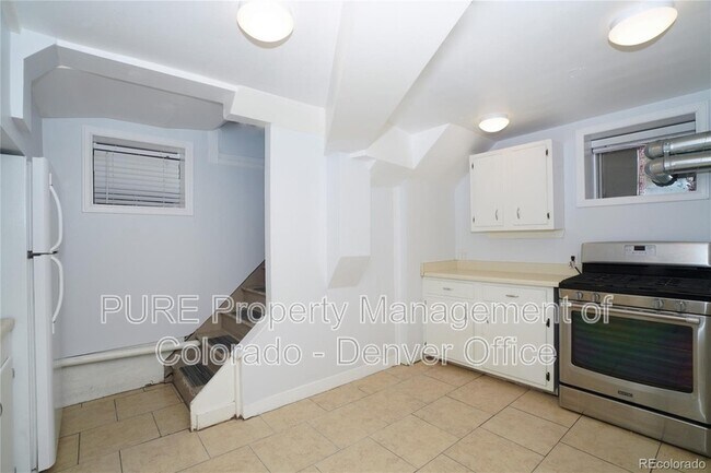 Foto del edificio - 1681 Jackson St