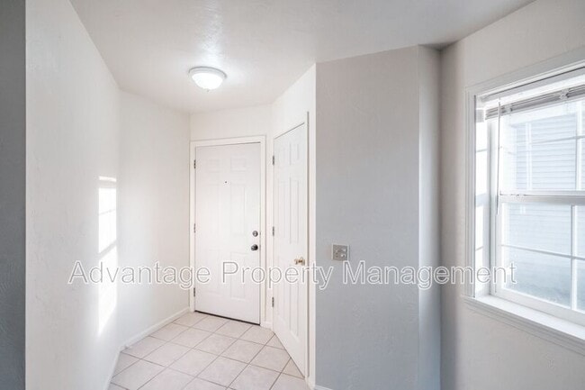 Foto del edificio - 2872 Raleigh Ct SE