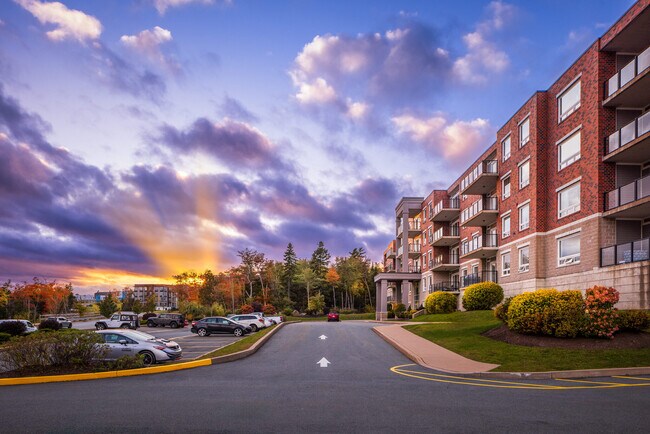 Photo du bâtiment - The Two Hundred on Broad Apartments