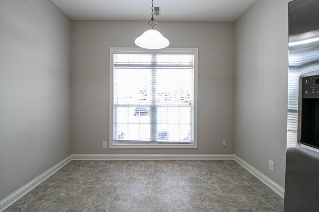 Foto del edificio - 2371- B Ellsworth Drive