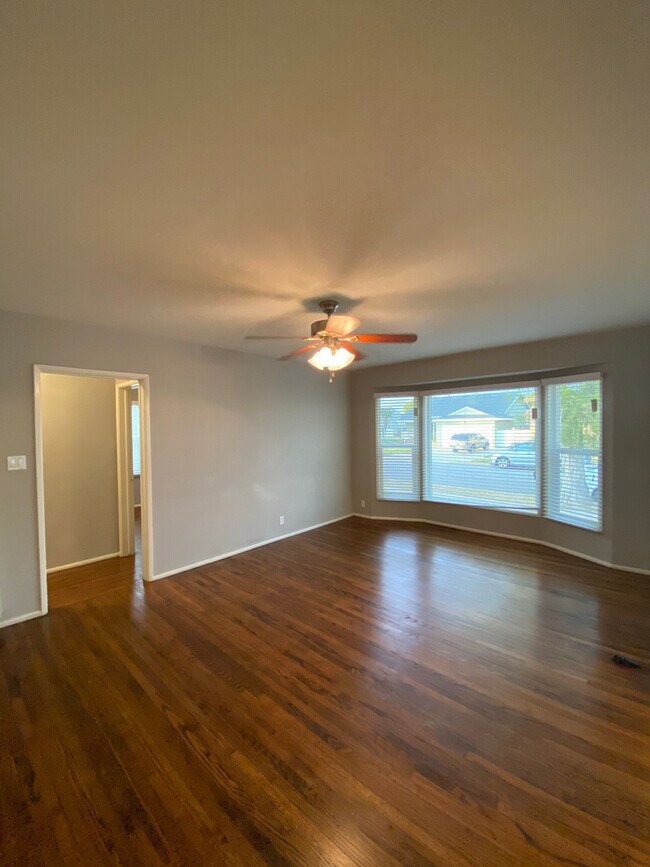 Building Photo - 2728 Freckles Rd