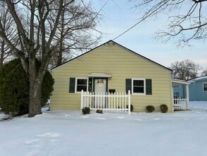 Building Photo - 6128 Red Bank Rd