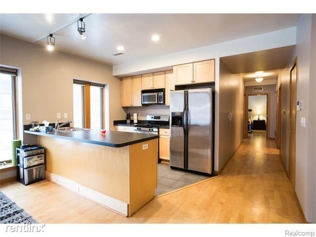 Building Photo - 434 W Alexandrine St