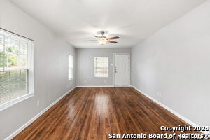 Foto del edificio - 1336 W Ridgewood Ct