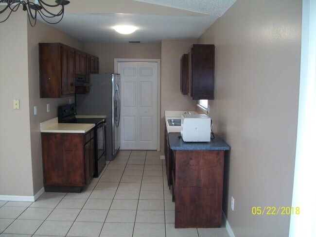 Foto del edificio - 4910 Greenhill St
