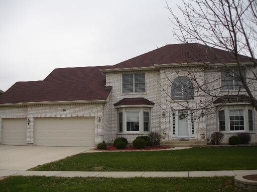 Primary Photo - 715 Crestview Dr