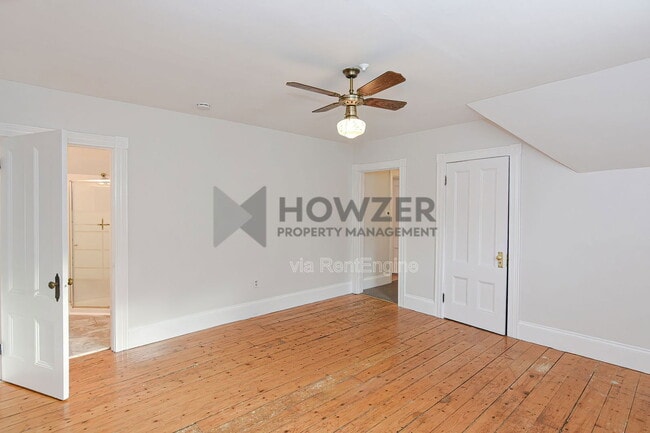 Building Photo - 27 Hayward St