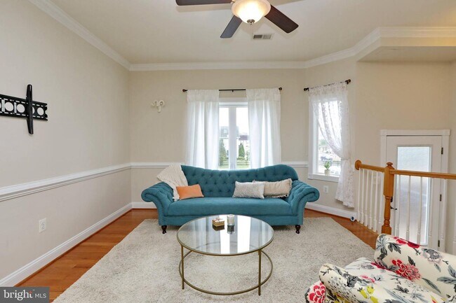 Foto del edificio - 305 Centennial St