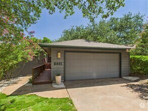 Building Photo - 6401 Cascada Dr