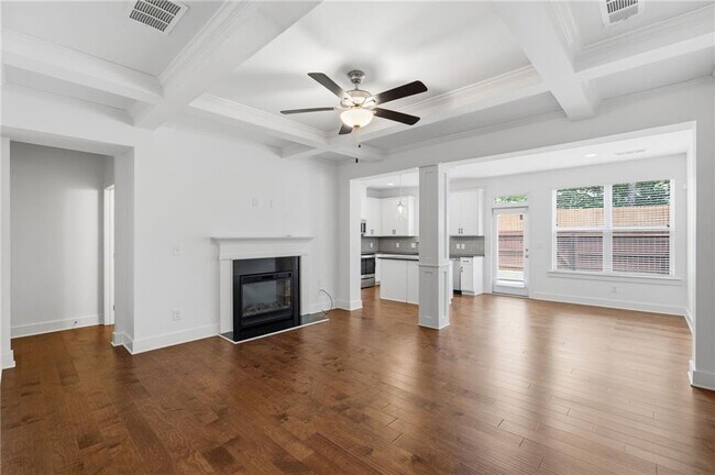 Foto del edificio - 5372 Brooklands Dr