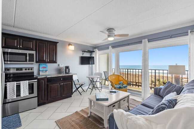 Foto del edificio - 222 Carolina Beach Ave N
