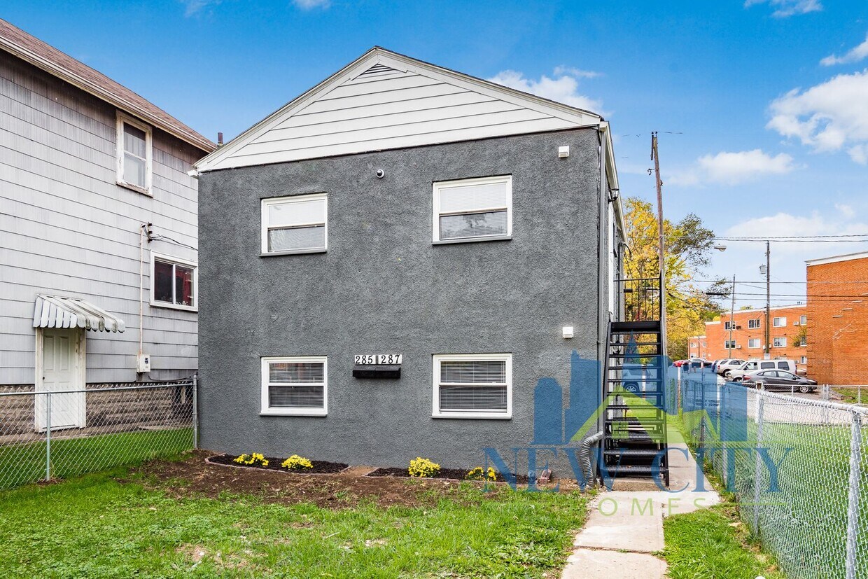 285287 S Central Ave Unit 287 S Central Avenue, Columbus, OH 43223, Columbus, OH 43223 Room