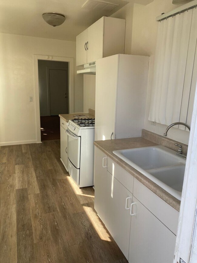 Foto del edificio - 1757 6th St