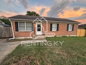 Building Photo - 226 Ridgewood Dr