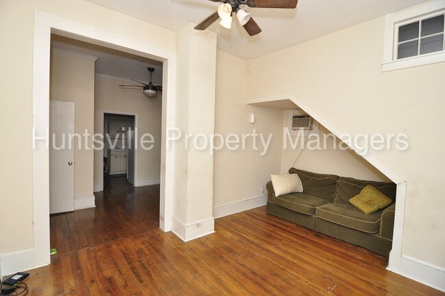 Foto del edificio - 407 Line St NE