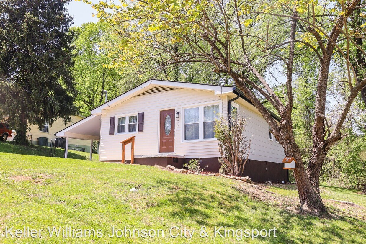 Primary Photo - 2 br, 1 bath House - 617 Range St