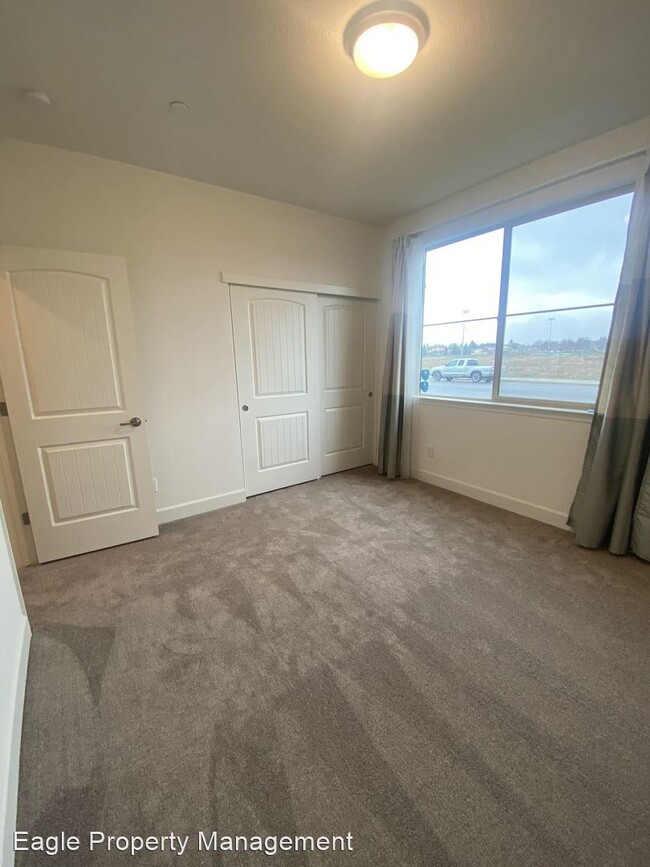 Building Photo - 5 br, 3 bath House - 9480 Sedgefield Avenue